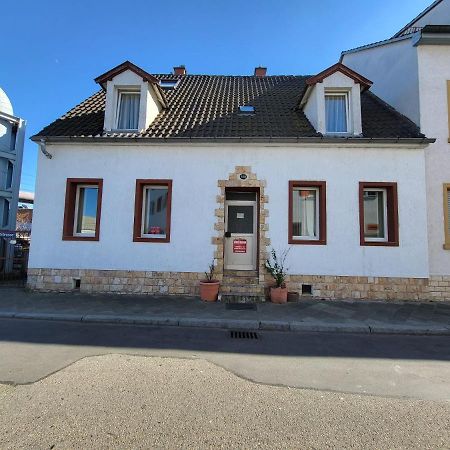 Pension Haus Baron 1 Neckarau MHG Exterior foto